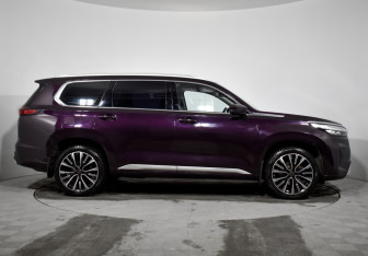 Подержанный автомобиль Exeed VX 2023 года (4 фото)