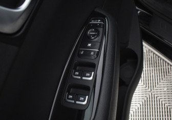 Подержанный автомобиль Kia Optima Sedan 2019 года (21 фото)