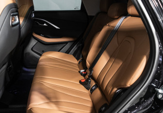 Подержанный автомобиль Omoda C5 2022 года (10 фото)