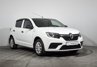 Подержанный автомобиль Renault Sandero 2019 года (3 фото)