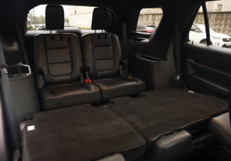 Подержанный автомобиль Ford Explorer 2019 года (30 фото)