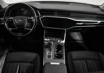 Подержанный автомобиль Audi A6 Sedan 2019 года (15 фото)