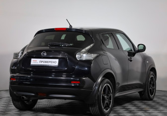 Подержанный автомобиль Nissan Juke 2011 года (5 фото)