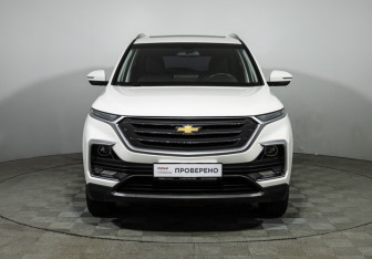 Подержанный автомобиль Chevrolet Captiva 2021 года (2 фото)