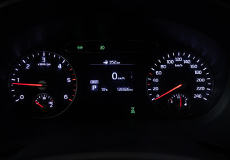 Подержанный автомобиль Kia Sorento 2019 года (12 фото)