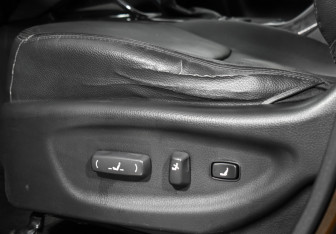 Подержанный автомобиль Kia Sorento 2015 года (10 фото)