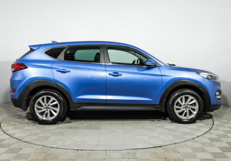 Подержанный автомобиль Hyundai Tucson 2017 года (4 фото)