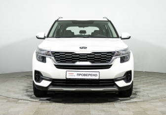 Подержанный автомобиль Kia Seltos 2020 года (2 фото)