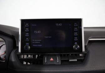 Подержанный автомобиль Toyota Land Cruiser Suv 2011 года (17 фото)