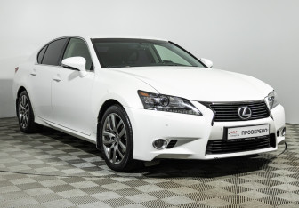 Подержанный автомобиль Lexus GS 2014 года (3 фото)