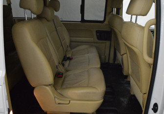 Подержанный автомобиль Hyundai H-1 2018 года (11 фото)