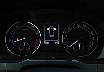 Подержанный автомобиль Skoda Superb Liftback 2019 года (14 фото)