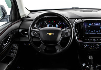 Подержанный автомобиль Chevrolet Traverse 2018 года (11 фото)