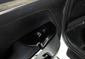Подержанный автомобиль Kia K5 2020 года (25 фото)