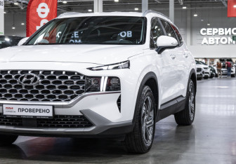 Подержанный автомобиль Hyundai Santa Fe 2020 года (4 фото)