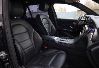 Подержанный автомобиль Mercedes-Benz GLC Coupe 2019 года (11 фото)