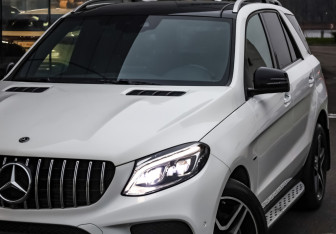 Подержанный автомобиль Mercedes-Benz GLE 2018 года (2 фото)