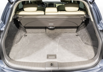 Подержанный автомобиль Infiniti QX50 2016 года (22 фото)