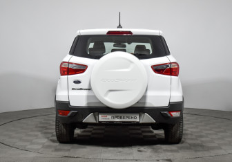 Подержанный автомобиль Ford EcoSport 2018 года (6 фото)