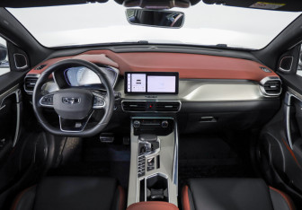 Подержанный автомобиль Belgee X50 2024 года (10 фото)