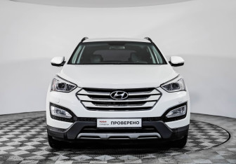 Подержанный автомобиль Hyundai Santa Fe 2014 года (2 фото)