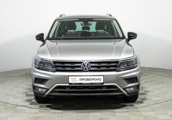 Подержанный автомобиль Volkswagen Tiguan 2019 года (2 фото)