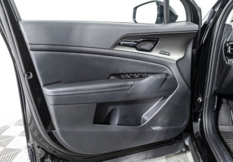 Подержанный автомобиль Kia Sportage 2023 года (2 фото)