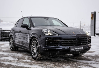 Подержанный автомобиль Porsche Cayenne 2019 года (4 фото)