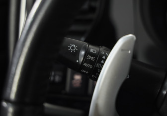 Подержанный автомобиль Mitsubishi Outlander 2015 года (18 фото)