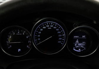 Подержанный автомобиль Mazda CX-5 2014 года (20 фото)