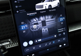 Подержанный автомобиль Jaecoo J7 2023 года (18 фото)