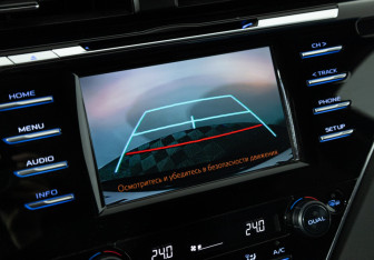 Подержанный автомобиль Toyota Camry Sedan 2019 года (16 фото)