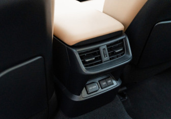 Новый Lexus ES 2025 (8 фото)