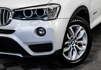 Подержанный автомобиль BMW X3 2014 года (3 фото)