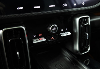 Подержанный автомобиль Haval Dargo 2023 года (19 фото)