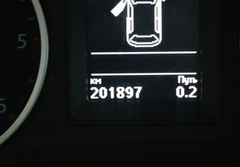 Подержанный автомобиль Volkswagen Tiguan 2014 года (15 фото)