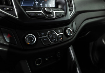 Подержанный автомобиль Chery Tiggo 5 2015 года (17 фото)