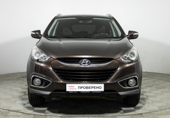 Подержанный автомобиль Hyundai ix35 2012 года (2 фото)