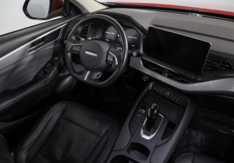 Подержанный автомобиль Haval F7 2022 года (8 фото)