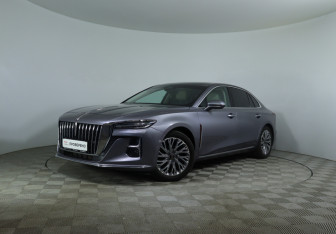 Подержанный автомобиль Hongqi H5 2024 года (1 фото)