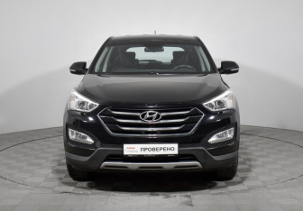 Подержанный автомобиль Hyundai Santa Fe 2015 года (2 фото)