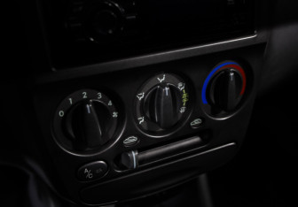 Подержанный автомобиль Hyundai Accent Sedan 2008 года (13 фото)