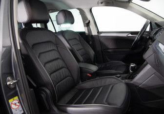 Подержанный автомобиль Volkswagen Tiguan 2021 года (11 фото)