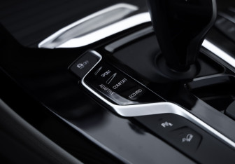 Подержанный автомобиль BMW X4 2019 года (23 фото)