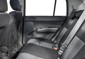 Подержанный автомобиль Hyundai Getz 2006 года (11 фото)