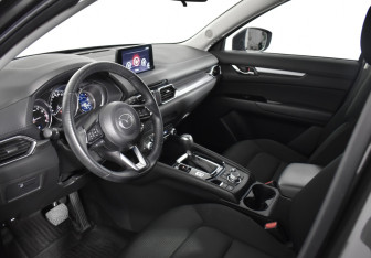 Подержанный автомобиль Mazda CX-5 2020 года (9 фото)