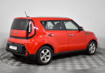 Подержанный автомобиль Kia Soul 2015 года (5 фото)