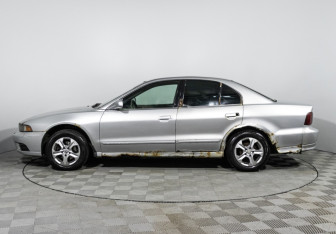 Подержанный автомобиль Mitsubishi Galant Sedan 2003 года (8 фото)