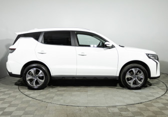 Подержанный автомобиль LIVAN X6PRO 2023 года (4 фото)