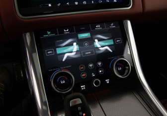 Подержанный автомобиль Land Rover Range Rover Sport 2021 года (18 фото)